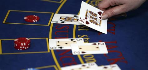 come vincere blackjack|Come vincere a blackjack: ecco le strategie e i consigli.